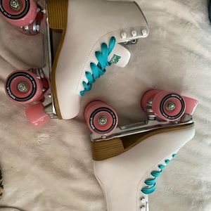 IMPALA ROLLER SKATES
